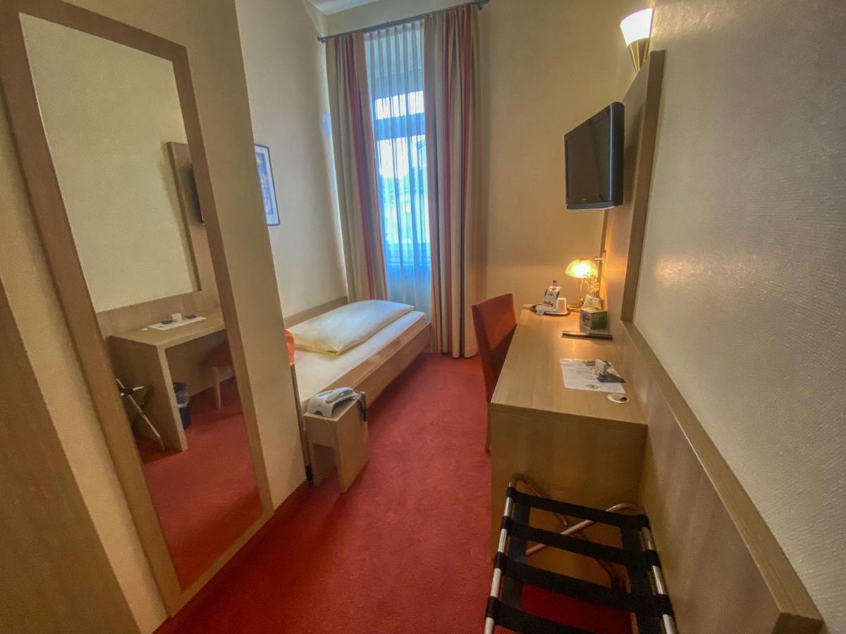 City Partner Hotel Berliner Hof Karlsruhe Eksteriør billede