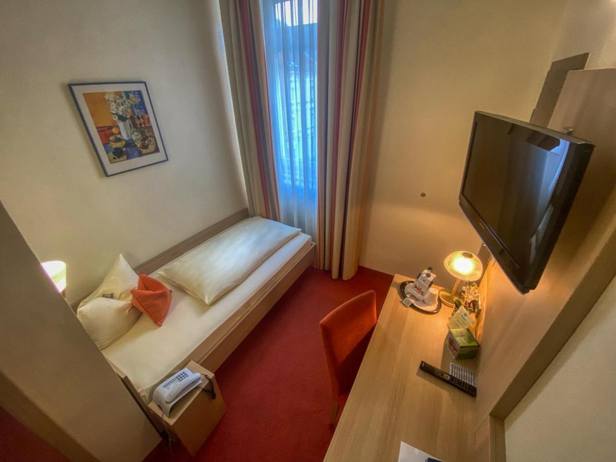 City Partner Hotel Berliner Hof Karlsruhe Eksteriør billede