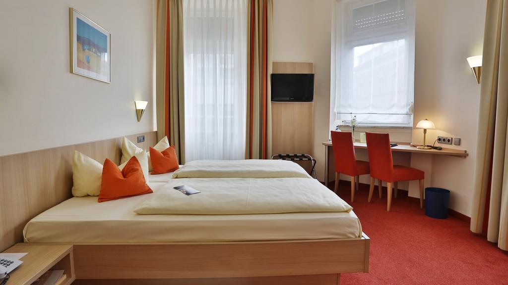 City Partner Hotel Berliner Hof Karlsruhe Eksteriør billede